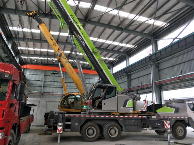 松滋市高空车出租需要注意哪些安全事项？