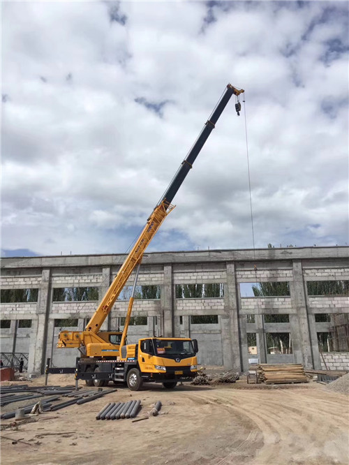 松滋市吊装作业前会做设备检查吗？安全保障措施有哪些？